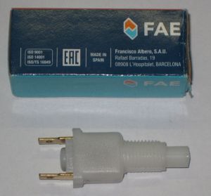 Вимикач ліхтаря сигналу гальмування ( жабка ) ― DAF400-LDV